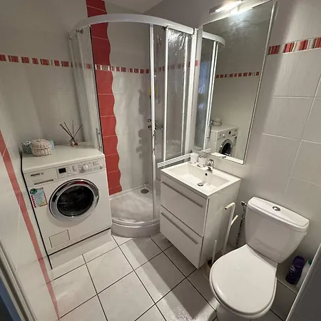 Agreable T2 Rdc Avec Parking Et Piscine Au Cap D'agde - Fr-1-749-82 Agde