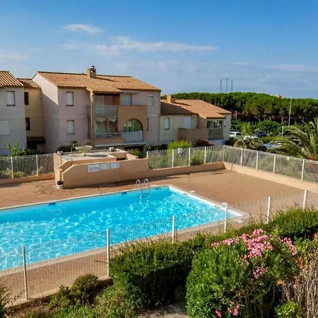 Agreable T2 Rdc Avec Parking Et Piscine Au Cap D'agde - Fr-1-749-82 *